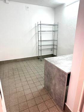 Kleinerer Lagerraum - 