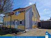 Hausansicht - Wohnen am Stadtrand: Doppelhaushälfte mit Kamin und Garage am beliebten Heidesee in Halle (Saale)