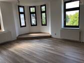 Wohnzimmer - Schöne 4-Zimmer-Wohnung auf der Bärensteiner Straße in Annaberg!