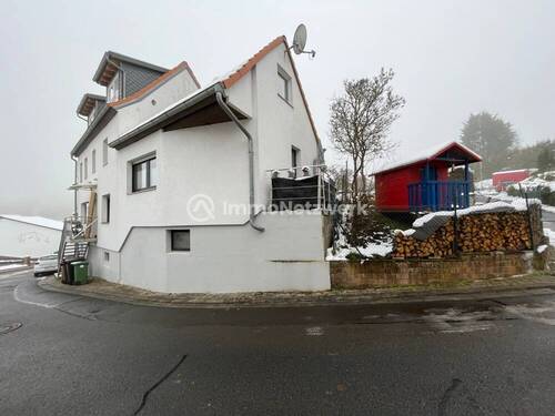 Bild 1 - Behaglich, bestsaniert, bezugsfertig! Erstrebenswertes Einfamilienhaus für die Familie.