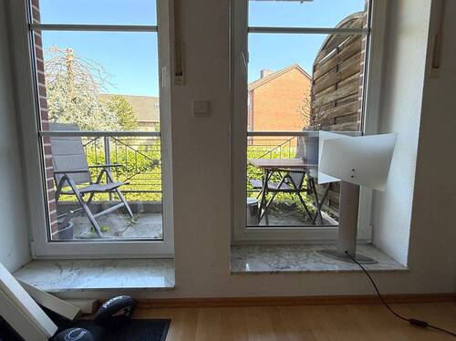 Blick zum Balkon - 2 Zimmer Etagenwohnung in Stolberg