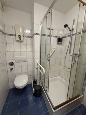 Badezimmer Ansicht 2 - 