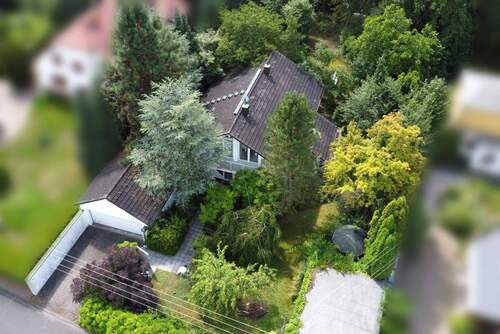 Hausansicht - 7 Zimmer Einfamilienhaus zum Kaufen in Bennewitz