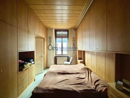 geräumiges Schlafzimmer - 