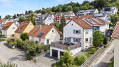 Hausansicht - Reihenendhaus mit Garten, großer Terrasse und Doppelgarage in der Südstadt