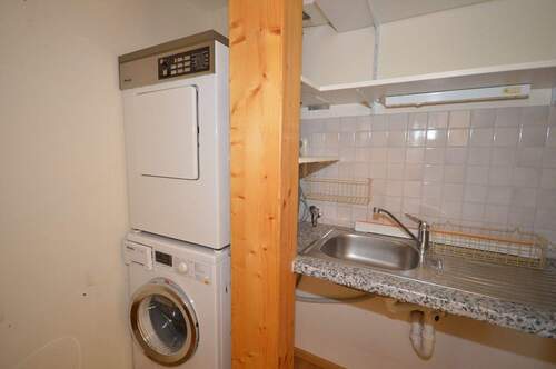 Praktischer Hauswirtschaftsraum - 