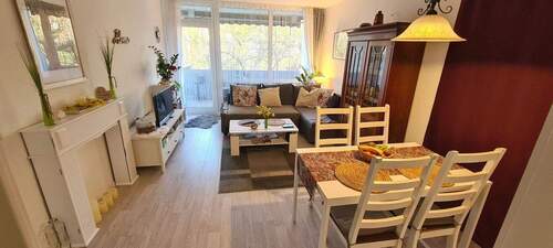 Wohn- / Esszimmer - Senioren Wohnen in SB-Nähe Caritas Klinik