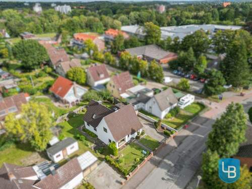 Gepflegtes Grundstück - 