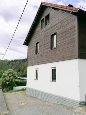 Hausansicht - 7 Zimmer Einfamilienhaus in Witzschdorf