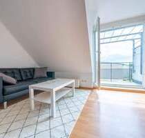 Dachgeschoss Maisonette mit Süd-Balkon, ruhig, sonnig, top - Fürstenwalde