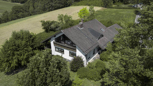 Bild 1 - Preisreduzierung und Provisionsfrei! Exklusives Einfamilienhaus am Waldrand mit traumhaftem Panoramablick!