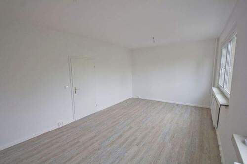 Schlafzimmer - Etagenwohnung mit 56,20 m&sup2; in Halle (Saale) zur Miete