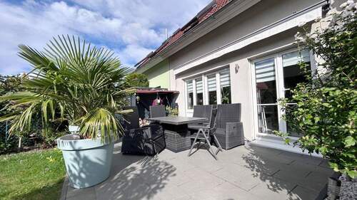 Terrasse - Doppelhaushälfte mit 155,00 m&sup2; in Taucha zum Kaufen