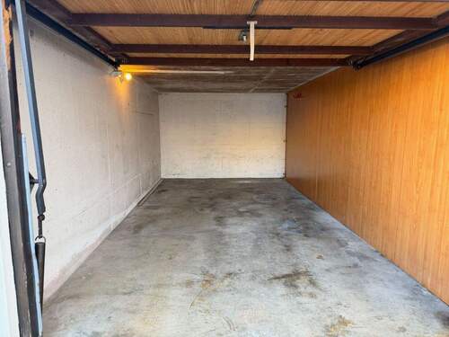 Garage Innenansicht - 