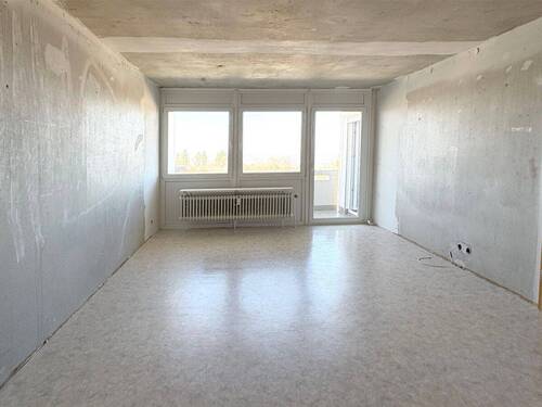 Wohnzimmer - 2 Zimmer Etagenwohnung zum Kaufen in Gosheim