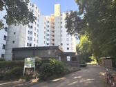 Bild 1 - PURNHAGEN-IMMOBILIEN - 4-Zimmer-Eigentumswohnung mit Loggia und Tiefgaragenstellplatz in Bremen-Lesum