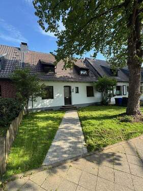 Ansicht - Modernisiertes 6-Zimmer-EFH direkt am Hardter Wald