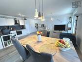 Wohnen - B&B Immobilien : Moderne 2-Zimmer-Wohnung in begehrter Höhenlage - Neubaugebiet Castelnau Mattheis