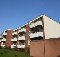 Gut geschnittene 3-Zimmer-Wohnung mit Balkon - Pinneberg