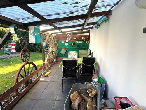 teilw. überdachte Terrasse - 