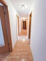 Flur Blick Richtung Duschbad - 