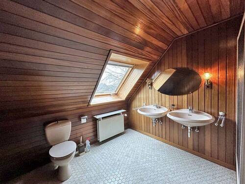 Badezimmer 2 Bild 1 - 