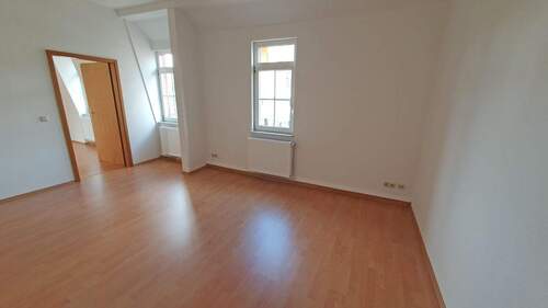 Wohnen - Etagenwohnung mit 66,10 m&sup2; in Schmölln zur Miete