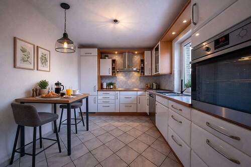 200-8699_Küche_gestaged - 