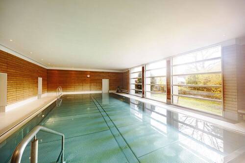Hallenbad - 