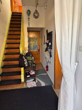 Eingang - 8 Zimmer Einfamilienhaus zum Kaufen in Seibersbach
