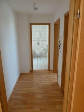 Flur - 2 Zimmer Etagenwohnung in Schmölln