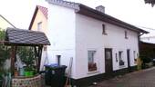 Nebengelass mit neuem Dach - 