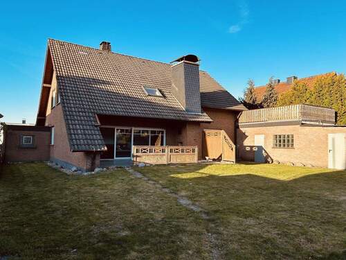 Blick vom Garten - 7 Zimmer Einfamilienhaus zum Kaufen in Fröndenberg