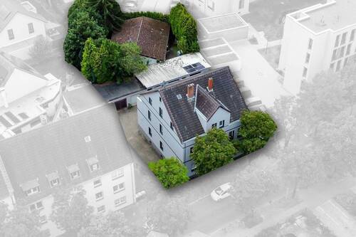 Flurkarte - Einfamilienhaus + Mehrfamilienhaus - 7 Einheiten - 5 Garagen - freistehend