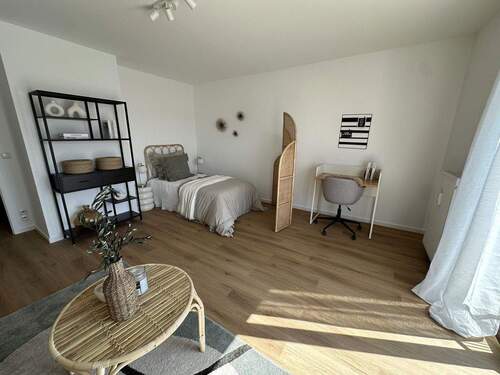 Schlaf und Wohnraum - 1 Zimmer Etagenwohnung in Unterschleissheim