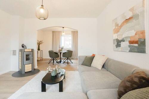 Wohnzimmer - 4 Zimmer Reihenmittelhaus zum Kaufen in Bremerhaven