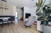 Wohnzimmer Ansicht 2 - Reihenendhaus mit 120,00 m² in Süßen zum Kaufen
