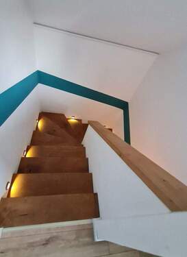 Treppe zum OG - 