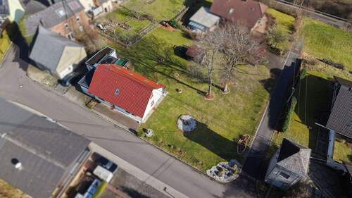Grundstücksansicht - 5 Zimmer Einfamilienhaus in Hachenburg VG