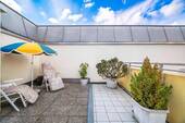 Dachterrasse - Für Familien und Individualisten! Maisonette-Wohnung mit Balkon und Dachterrasse!