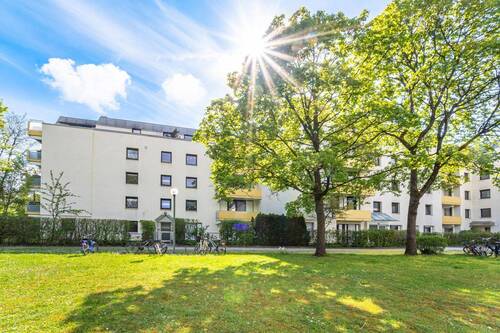Hausansicht - Etagenwohnung mit 114,60 m&sup2; in München zum Kaufen