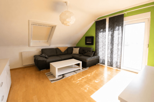 Wohnzimmer - 3 Zimmer Etagenwohnung in Leinfelden-Echterdingen