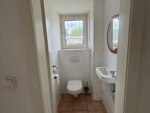 WC - 
