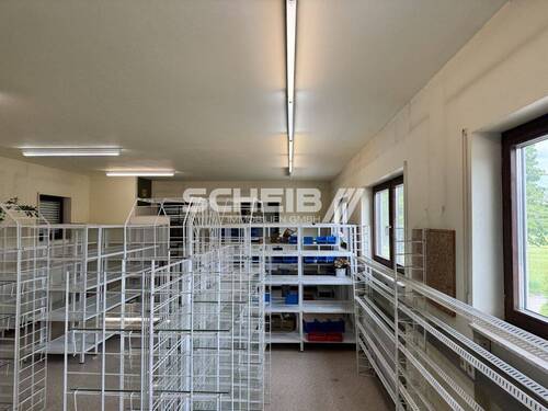 im Erdgeschoss - Büro in Mainhardt