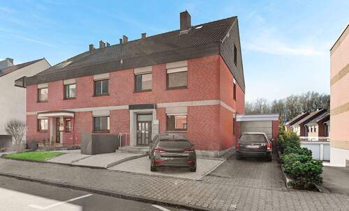 Außenaufnahme vorne.jpg - 