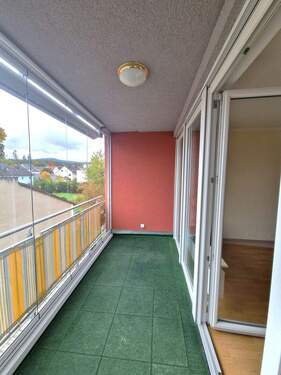 Balkon.jpg - 3 Zimmer Etagenwohnung zum Kaufen in Oberursel