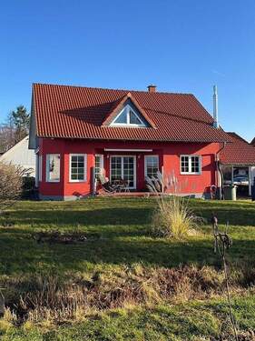 Haus mit Garten - 