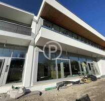 Neubau: Praxisfläche mit guter Verkehrsanbindung in Weinstadt