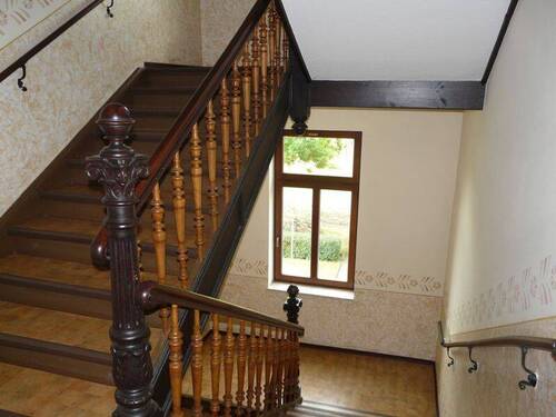 Objekt Treppenhaus - 4 Zimmer Etagenwohnung zur Miete in Bad Lausick