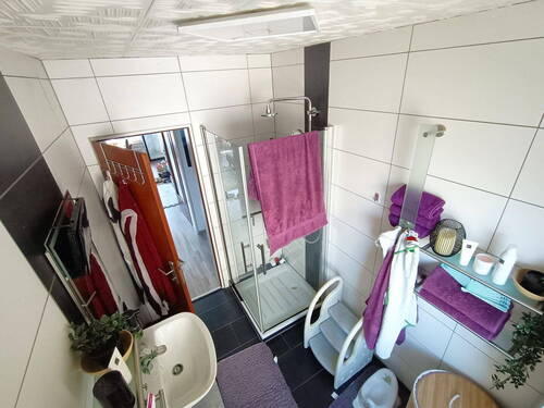Bad 1/2 - Etagenwohnung mit 66,00 m² in Filderstadt zum Kaufen
